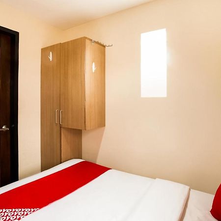 Oyo 199 Solange Apartelle 达沃 外观 照片